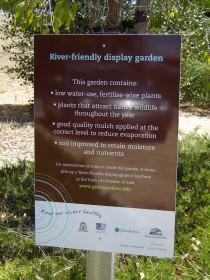 River friendly sign